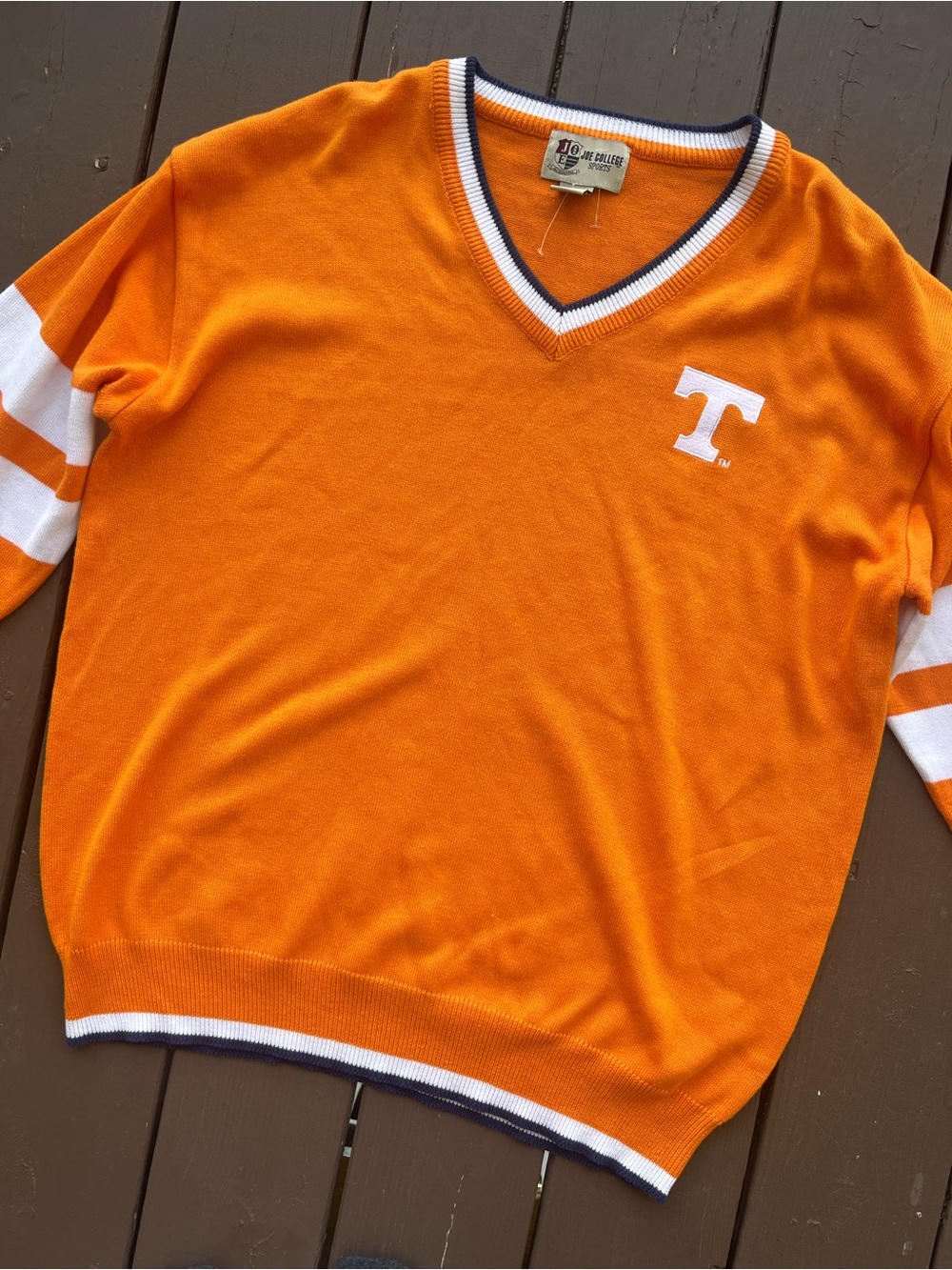Vintage Joe College Sports Tennessee Volunteers orange V-neck sweater Men’s XL